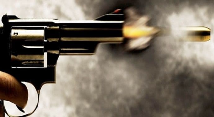 Uhapšen Podgoričanin: Bježeći od policije, bacio pun revolver Uhapšen Podgoričanin: Bježeći od policije, bacio pun revolver