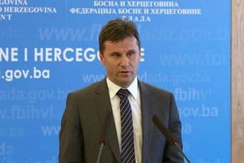 BiH: Prodaja zgrada za isplatu penzija