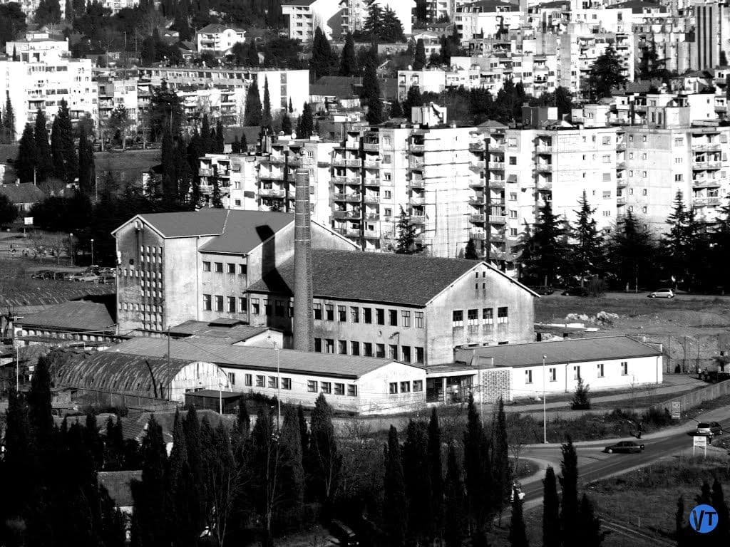 Rušiće fabriku 19. decembar Rušiće fabriku 19. decembar