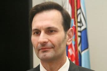 Kovač: Milanović glumi heroja i dodvorava se veteranima