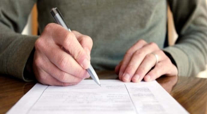 Sakupljao potpise za Lekića predstavljajući se kao aktivista DF-a Sakupljao potpise za Lekića predstavljajući se kao aktivista DF-a