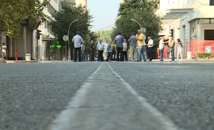 Blokirali kružni tok na Zabjelu Blokirali kružni tok na Zabjelu