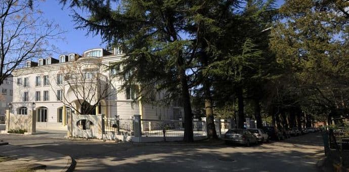 MA ostaje bez poslovne zgrade, novi vlasnik hotel „Ziya“? MA ostaje bez poslovne zgrade, novi vlasnik hotel „Ziya“?