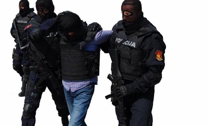 Racija: Privedeni Marko Nikić, Miodrag Jokić, Saša Radanović, Ivan Gojković... Racija: Privedeni Marko Nikić, Miodrag Jokić, Saša Radanović, Ivan Gojković...