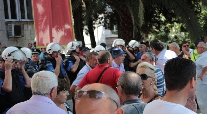 UP: Kakav puč? Policijski službenici su postupali zakonito i shodno ovlašćenjima UP: Kakav puč? Policijski službenici su postupali zakonito i shodno ovlašćenjima