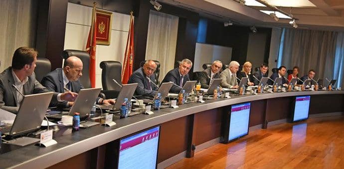 JEDNOGLASNO: Vlada ovlastila Pejanovića da donese rješenje o zaključenju biračkog spiska JEDNOGLASNO: Vlada ovlastila Pejanovića da donese rješenje o zaključenju biračkog spiska