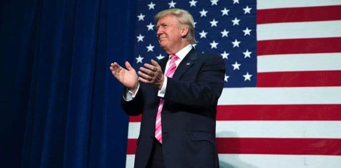 Tramp: Skinuti su mi lanci, sad ću se boriti kako želim Tramp: Skinuti su mi lanci, sad ću se boriti kako želim