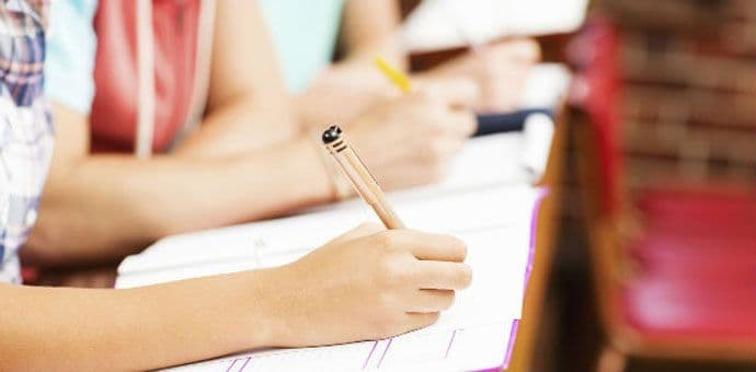 Pjesnički konkurs “Napiši jednu ljubavnu” Pjesnički konkurs “Napiši jednu ljubavnu”