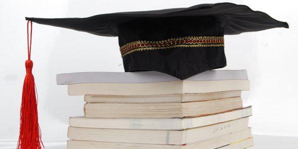 Prijave za kredite i stipendije do 21. oktobra Prijave za kredite i stipendije do 21. oktobra