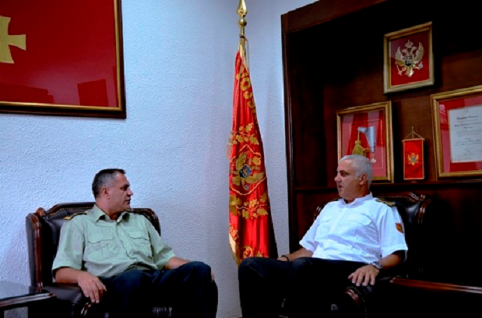 Samardžić primio majora Ađina koji se vratio iz misije EU Samardžić primio majora Ađina koji se vratio iz misije EU