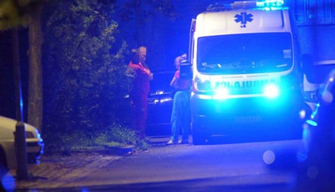 Ispalio tri metka u bivšu djevojku, pa se ubio Ispalio tri metka u bivšu djevojku, pa se ubio