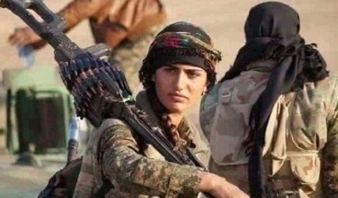 POGINULA "KURDSKA ANĐELINA DŽOLI"! Imala je samo 20 godina... POGINULA "KURDSKA ANĐELINA DŽOLI"! Imala je samo 20 godina...