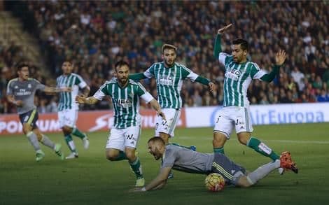 Betis srušio Valensiju na "Mestalji" Betis srušio Valensiju na "Mestalji"