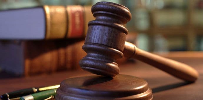 Četiri godine i četiri mjeseca jer je pokosio pješaka i pobjegao Četiri godine i četiri mjeseca jer je pokosio pješaka i pobjegao