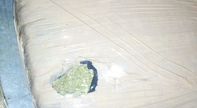 M.G. uhapšen zbog šverca 40 kilograma skanka M.G. uhapšen zbog šverca 40 kilograma skanka