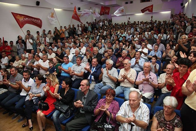 Demokrate počele kampanju konvencijom u Golubovcima Demokrate počele kampanju konvencijom u Golubovcima