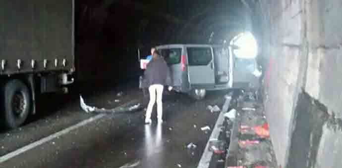 Baković poginuo u udesu, Ksenija Brković preminula u Kliničkom centru Baković poginuo u udesu, Ksenija Brković preminula u Kliničkom centru