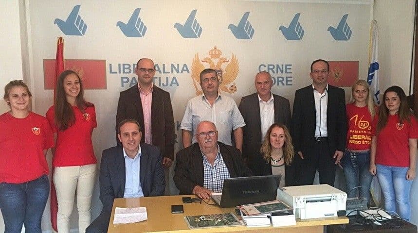 LP predala listu za izbore u Kotoru LP predala listu za izbore u Kotoru