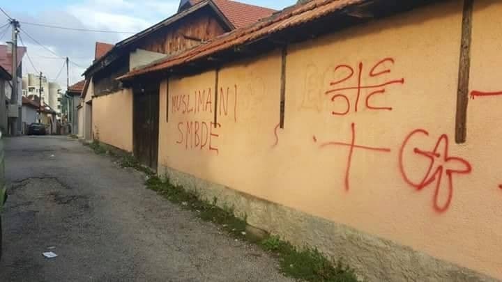 BAKOVIĆ: Svi moramo osuditi grafite u Pljevljima BAKOVIĆ: Svi moramo osuditi grafite u Pljevljima