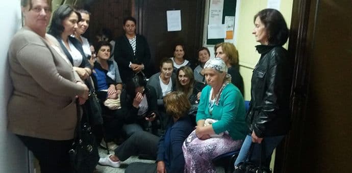 Majke iz Rožaja krenule za Podgoricu, prespavaće ispred Vlade Majke iz Rožaja krenule za Podgoricu, prespavaće ispred Vlade