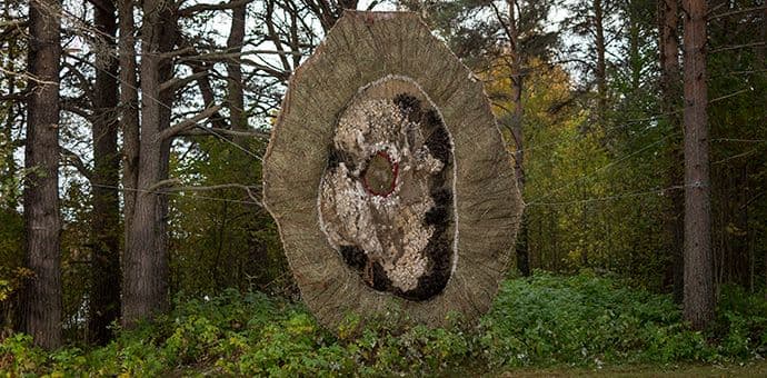 Skulptura Ivane Radovanović u Finskoj: Preimenovanje iskorišćenog i odbačenog Skulptura Ivane Radovanović u Finskoj: Preimenovanje iskorišćenog i odbačenog