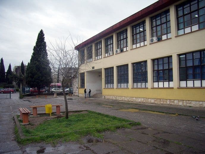 Učenici Građevinske škole opljačkani na ekskurziji u Italiji! Učenici Građevinske škole opljačkani na ekskurziji u Italiji!