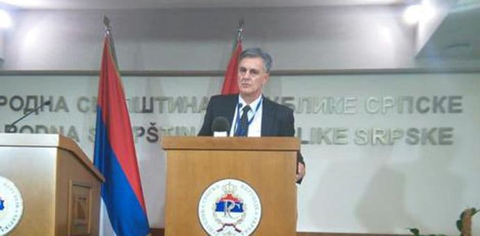 Karan: Do 15 časova glasalo 39,65 odsto građana, izlaznost bolja nego na izborima Karan: Do 15 časova glasalo 39,65 odsto građana, izlaznost bolja nego na izborima