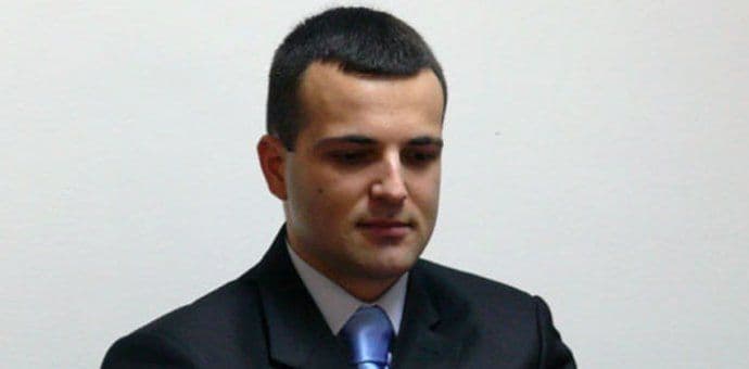 Dragutin Papović, istoričar: Socijalistička vlast dala je šansu svima Dragutin Papović, istoričar: Socijalistička vlast dala je šansu svima