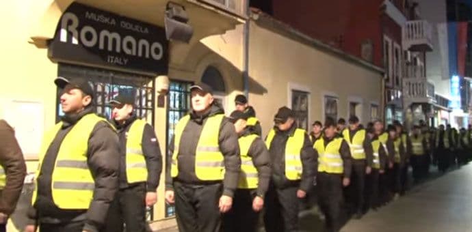 Ko priziva nove proteste u CG: Čekanje rezultata izbora ispred Skupštine? Ko priziva nove proteste u CG: Čekanje rezultata izbora ispred Skupštine?