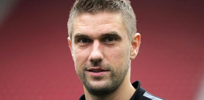 Klasnić čeka transplantaciju bubrega i igra fudbal! Klasnić čeka transplantaciju bubrega i igra fudbal!