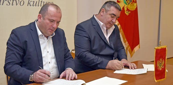 Konačno potpisan Granski kolektivni ugovor za sektor kulture Konačno potpisan Granski kolektivni ugovor za sektor kulture