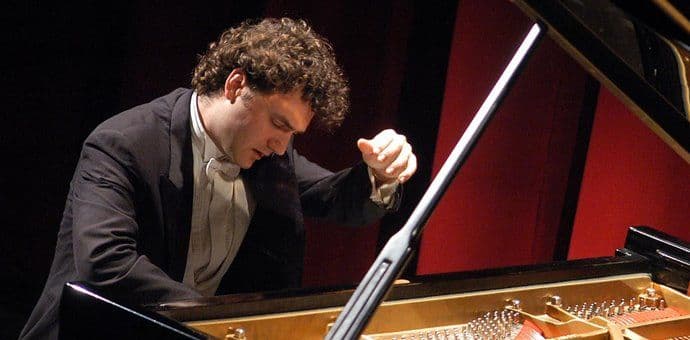 Pijanista Đuzepe Albaneze gost u Ministarstvu kulture Pijanista Đuzepe Albaneze gost u Ministarstvu kulture