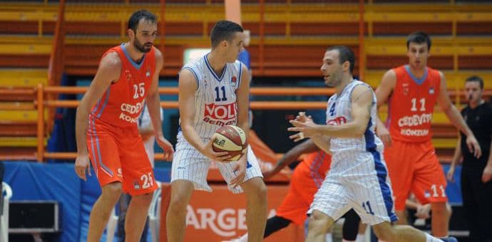 VELIKA POBJEDA U ZAGREBU: Trijumf Budućnost Volija na startu ABA lige! VELIKA POBJEDA U ZAGREBU: Trijumf Budućnost Volija na startu ABA lige!