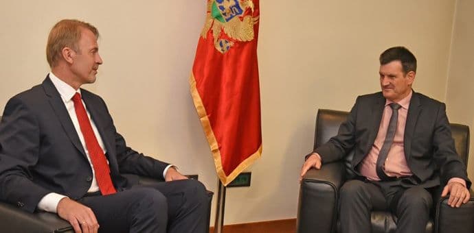 Vujović upoznao Orava sa zloupotrebama Vujović upoznao Orava sa zloupotrebama