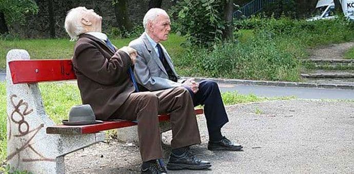 Dan starih: Pokloniti veću pažnju problemima starih Dan starih: Pokloniti veću pažnju problemima starih