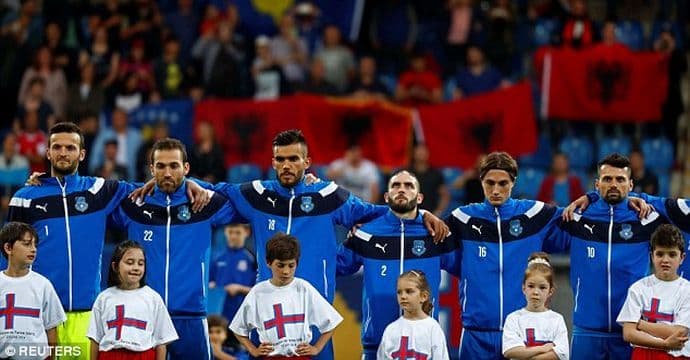 Njemci obučavaju trenere, sudije i fudbalske radnike na Kosovu Njemci obučavaju trenere, sudije i fudbalske radnike na Kosovu