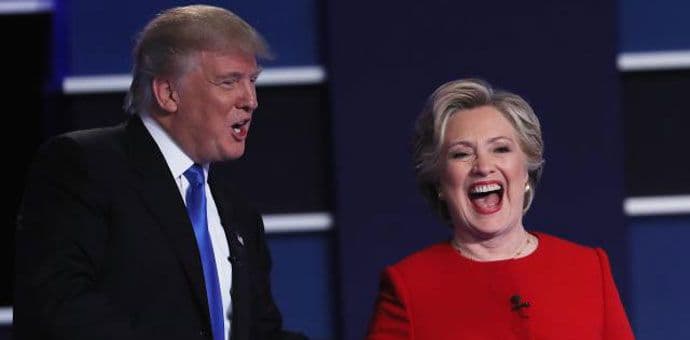 Tramp imitira Hilari: Ne može da napravi 15 koraka do auta (VIDEO) Tramp imitira Hilari: Ne može da napravi 15 koraka do auta (VIDEO)