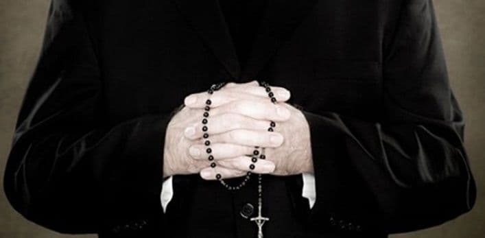 Meksiko: Oslobođen sveštenik koji je silovao 30 djevojčica Meksiko: Oslobođen sveštenik koji je silovao 30 djevojčica