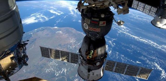 NASA prekinula prenos sa ISS-a nakon pojavljivanja NLO-a NASA prekinula prenos sa ISS-a nakon pojavljivanja NLO-a