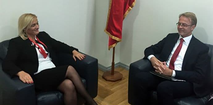 Jasavić - Orav: Crnoj Gori potrebne snažne depolitizovane i profesionalizovane institucije Jasavić - Orav: Crnoj Gori potrebne snažne depolitizovane i profesionalizovane institucije