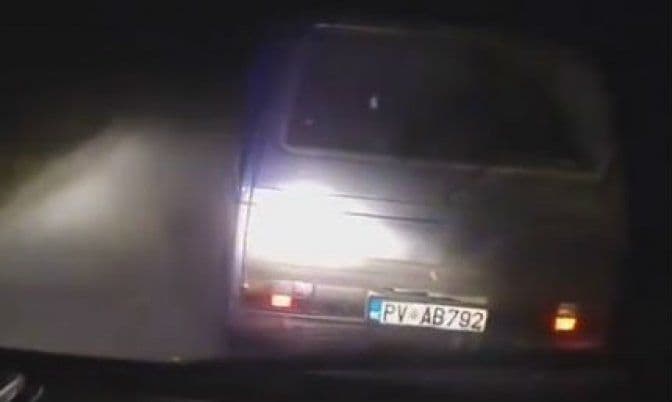 Brza akcija pljevaljske policije: Bahati vozač uhapšen iste noći! Brza akcija pljevaljske policije: Bahati vozač uhapšen iste noći!