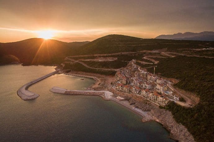 Savjet za privatizaciju: U Kumbor uloženo 174 miliona, na Luštici 85 miliona Savjet za privatizaciju: U Kumbor uloženo 174 miliona, na Luštici 85 miliona