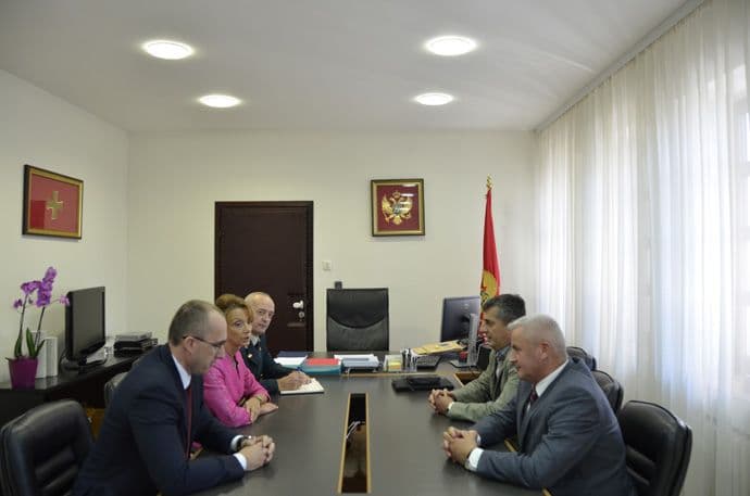 Predstavnici reprezentativnih sindikata Vojske Crne Gore kod Pejanović Đurišić Predstavnici reprezentativnih sindikata Vojske Crne Gore kod Pejanović Đurišić