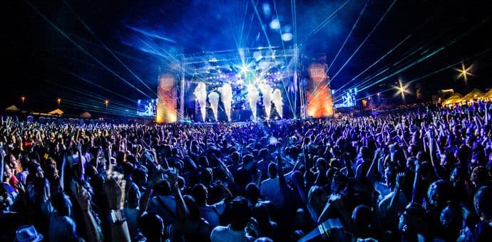 Izuli ih iz cipela Ilustracija