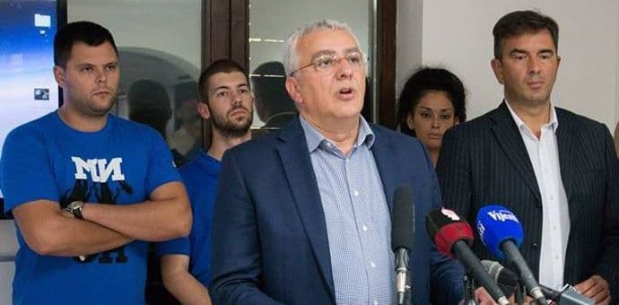 Nepristojna ponuda: DF hoće vladu, ali bez Lekića, Danilovića i Rakčevića Nepristojna ponuda: DF hoće vladu, ali bez Lekića, Danilovića i Rakčevića