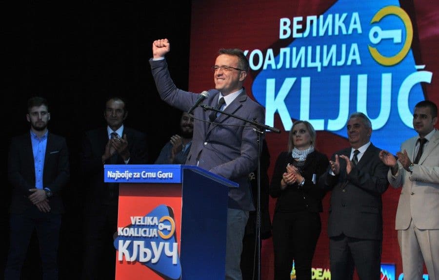 KLJUČ U GOLUBOVCIMA: "DF kuca na davno otvorena vrata" KLJUČ U GOLUBOVCIMA: "DF kuca na davno otvorena vrata"