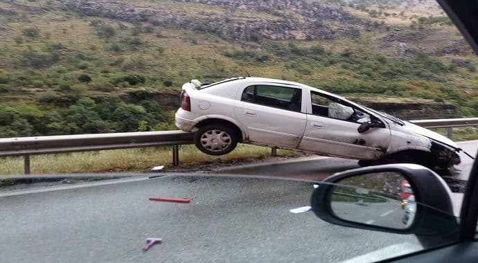 Novi peh na crnogorskim putevima: Umalo izbjegao sigurnu smrt! Novi peh na crnogorskim putevima: Umalo izbjegao sigurnu smrt!
