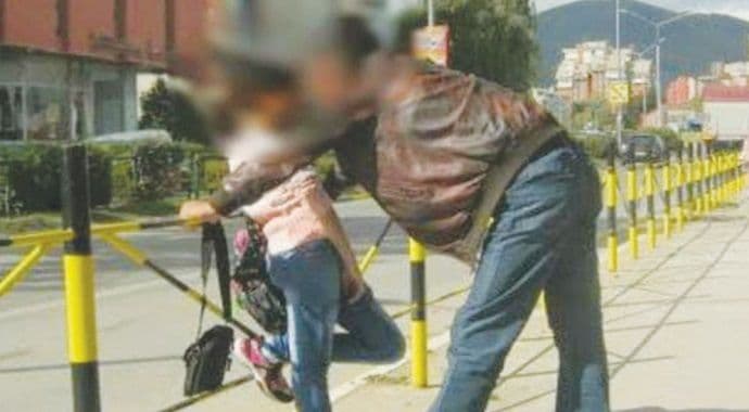 Nisu reagovali na prijavu pedofila: Tužilac dopustio Rokiju da se ljubi sa djetetom! Nisu reagovali na prijavu pedofila: Tužilac dopustio Rokiju da se ljubi sa djetetom!