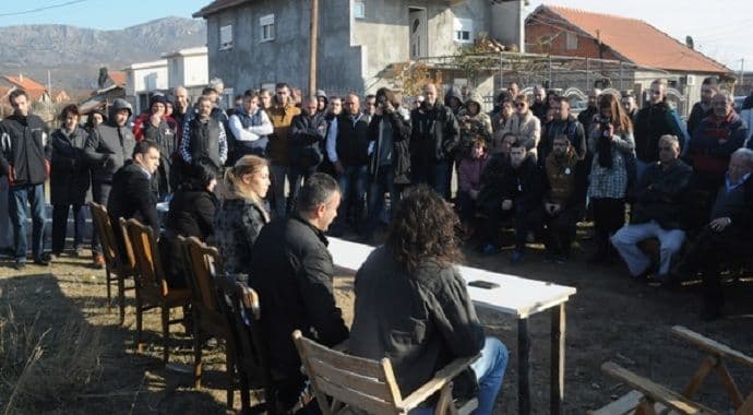 Podgorica: Odloženo iseljenje porodice Vlahović Podgorica: Odloženo iseljenje porodice Vlahović