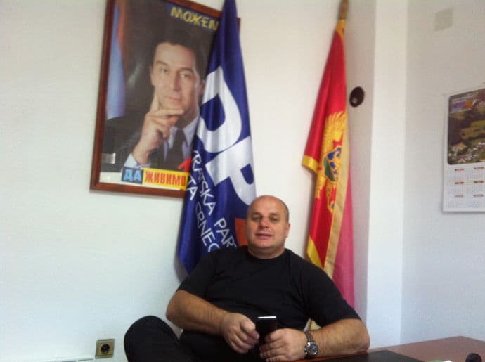 Adrović: Ne plaćamo dolaske, neka glasaju svi koji imaju biračko pravo Adrović: Ne plaćamo dolaske, neka glasaju svi koji imaju biračko pravo